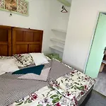 U Efy Apartment *