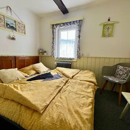 U Efy Apartment